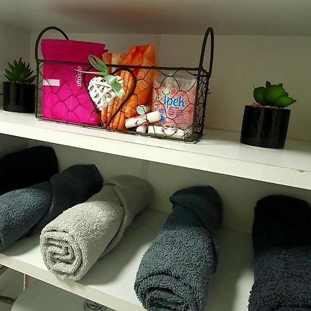 Apartament Lupeni Lupeni  Екстер'єр фото