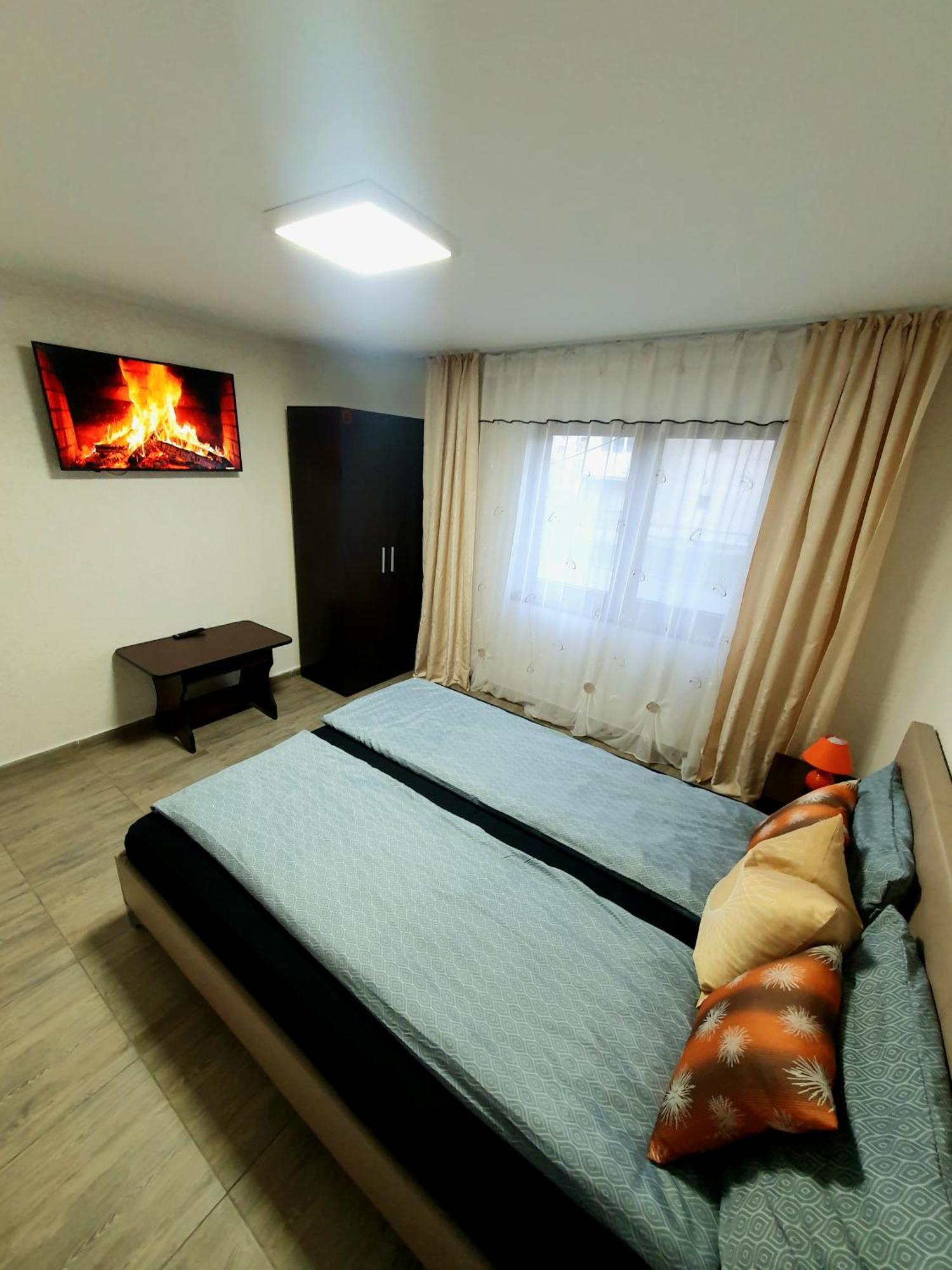 Apartament Lupeni Lupeni  Екстер'єр фото